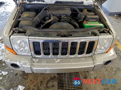 Zdjęcie 12 z 15 samochodu: 2007 JEEP COMMANDER VIN:1J8HG48K87C579347 - miniatura