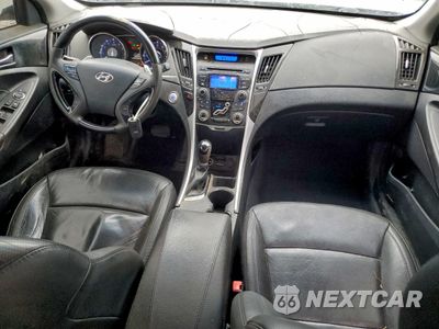 Zdjęcie 8 z 13 samochodu: 2013 HYUNDAI SONATA SE VIN:5NPEC4AB0DH646751 - miniatura