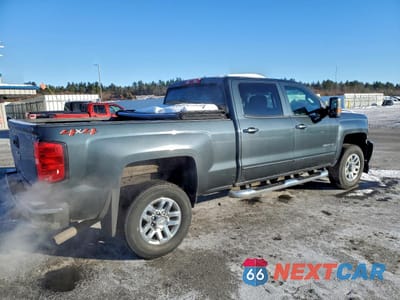 Trzecie zdjęcie samochodu z tyłu: 2019 CHEVROLET SILVERADO K3500 LT VIN:1GC4KWCG7KF251430 - miniatura