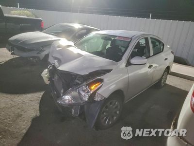 2019 NISSAN VERSA S 3N1CN7AP1KL833012 - główne zdjęcie licytacji z USA - miniatura