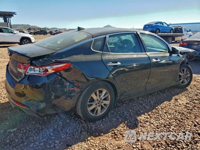 Trzecie zdjęcie samochodu z tyłu: 2018 KIA OPTIMA LX VIN:5XXGT4L32JG230948 - miniatura