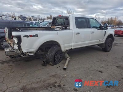 Trzecie zdjęcie samochodu z tyłu: 2017 FORD F250 SUPER DUTY VIN:1FT7W2BT5HEB63015 - miniatura