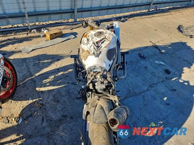 Zdjęcie 6 z 8 samochodu: 2025 SUZUKI GSX-R750 VIN:JS1GR7MA2S7100895 - miniatura