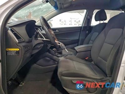 Zdjęcie 7 z 13 samochodu: 2018 HYUNDAI TUCSON SE VIN:KM8J3CA46JU733089 - miniatura