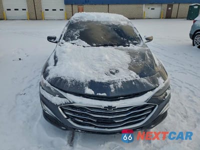 Piąte zdjęcie samochodu w środku: 2020 CHEVROLET MALIBU RS VIN:1G1ZG5ST0LF113416 - miniatura
