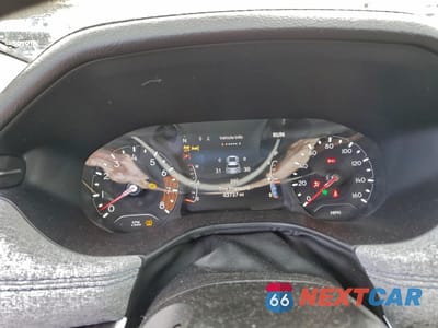 Zdjęcie 9 z 15 samochodu: 2023 JEEP COMPASS LATITUDE VIN:3C4NJDBN1PT561744 - miniatura