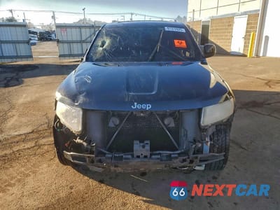 Piąte zdjęcie samochodu w środku: 2012 JEEP GRAND CHEROKEE LAREDO VIN:1C4RJFAG3CC111440 - miniatura