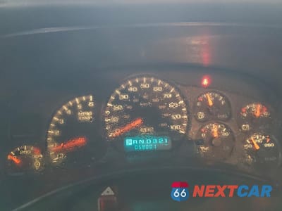 Zdjęcie 9 z 14 samochodu: 2002 CHEVROLET SILVERADO K2500 HEAVY DUTY VIN:1GCHK29U82E241129 - miniatura