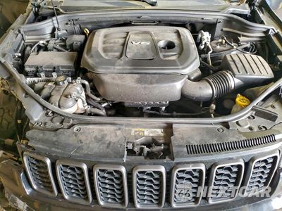 Zdjęcie 12 z 17 samochodu: 2018 JEEP GRAND CHEROKEE TRAILHAWK VIN:1C4RJFLG7JC388439 - miniatura