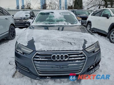 Piąte zdjęcie samochodu w środku: 2017 AUDI A4 PREMIUM VIN:WAUNNAF44HN057840 - miniatura