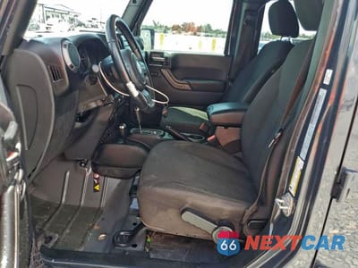 Zdjęcie 7 z 11 samochodu: 2017 JEEP WRANGLER UNLIMITED SPORT VIN:1C4BJWDG4HL678163 - miniatura