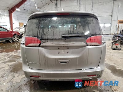 Zdjęcie 6 z 14 samochodu: 2017 CHRYSLER PACIFICA TOURING VIN:2C4RC1DG7HR836935 - miniatura