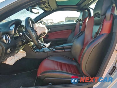 Zdjęcie 7 z 14 samochodu: 2019 MERCEDES-BENZ SLC 300 VIN:WDDPK3JA8KF160196 - miniatura