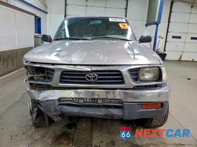 Piąte zdjęcie samochodu w środku: 1995 TOYOTA TACOMA XTRACAB VIN:4TAUN73C7SZ062734 - miniatura