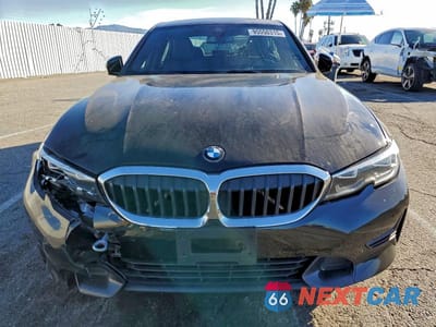 Piąte zdjęcie samochodu w środku: 2020 BMW 330I VIN:WBA5R1C00LFJ08078 - miniatura