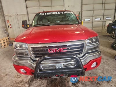 Piąte zdjęcie samochodu w środku: 2004 GMC NEW SIERRA K1500 VIN:2GTEK19T441380134 - miniatura