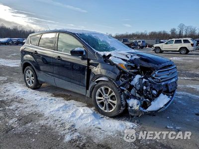 Czwarte zdjęcie samochodu z boku: 2017 FORD ESCAPE SE VIN:1FMCU9GD9HUB55886 - miniatura