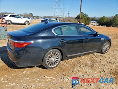 Trzecie zdjęcie samochodu z tyłu: 2017 KIA K900 VIN:KNALW4D45H6036546 - miniatura
