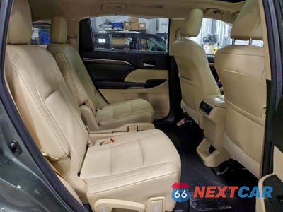 Zdjęcie 11 z 12 samochodu: 2018 TOYOTA HIGHLANDER LIMITED VIN:5TDDZRFH4JS815129 - miniatura