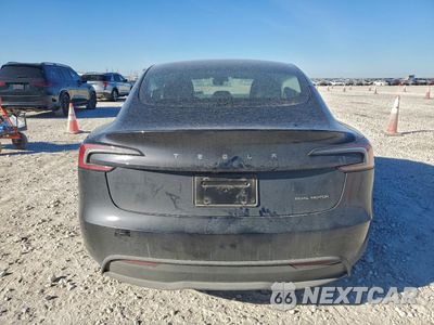 Zdjęcie 6 z 13 samochodu: 2024 TESLA MODEL 3 VIN:5YJ3E1EB4RF758730 - miniatura