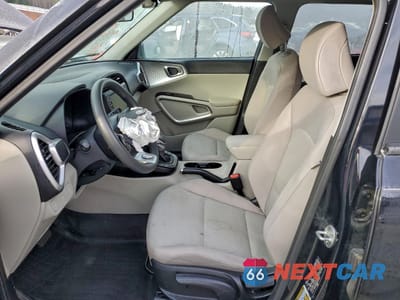 Zdjęcie 7 z 13 samochodu: 2021 KIA SOUL LX VIN:KNDJ23AU4M7139482 - miniatura