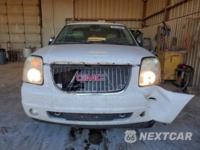 Piąte zdjęcie samochodu w środku: 2011 GMC YUKON XL C1500 SLT VIN:1GKS1KE0XBR381157 - miniatura