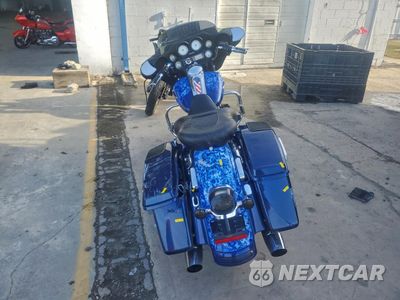 Czwarte zdjęcie samochodu z boku: 2009 HARLEY-DAVIDSON FLHX VIN:1HD1KB4179Y606695 - miniatura