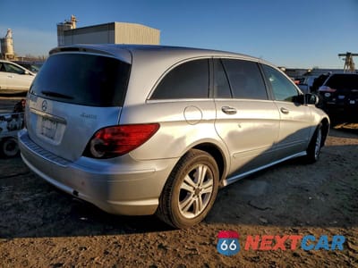 Trzecie zdjęcie samochodu z tyłu: 2009 MERCEDES-BENZ R 350 4MATIC VIN:4JGCB65E19A094374 - miniatura