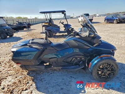 2024 CAN-AM SPYDER ROADSTER RT 2BXNBDD24RV003321 - główne zdjęcie licytacji z USA - miniatura