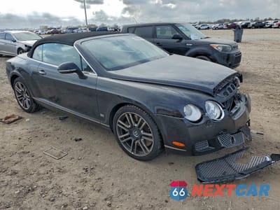 Czwarte zdjęcie samochodu z boku: 2011 BENTLEY CONTINENTAL GTC VIN:SCBDR3ZA3BC069144 - miniatura