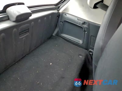 Zdjęcie 10 z 12 samochodu: 2013 SMART FORTWO PURE VIN:WMEEJ3BA0DK645530 - miniatura