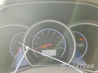 Zdjęcie 9 z 13 samochodu: 2011 NISSAN MURANO S VIN:JN8AZ1MU9BW067374 - miniatura