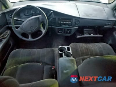 Zdjęcie 8 z 12 samochodu: 2005 BUICK CENTURY CUSTOM VIN:2G4WS52J251141117 - miniatura