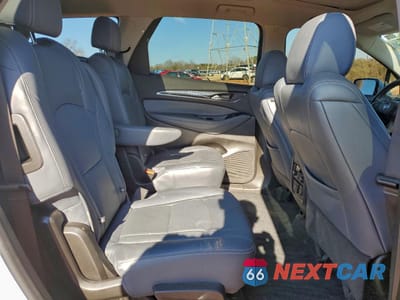 Zdjęcie 11 z 14 samochodu: 2021 BUICK ENCLAVE ESSENCE VIN:5GAERBKW0MJ272266 - miniatura