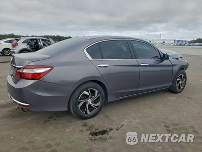 Trzecie zdjęcie samochodu z tyłu: 2017 HONDA ACCORD LX VIN:1HGCR2F3XHA029965 - miniatura
