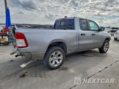 Trzecie zdjęcie samochodu z tyłu: 2023 RAM 1500 BIG HORN VIN:1C6SRFBT6PN612328 - miniatura