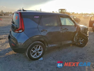 Trzecie zdjęcie samochodu z tyłu: 2022 KIA SOUL LX VIN:KNDJ23AU6N7821085 - miniatura