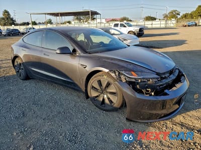 Czwarte zdjęcie samochodu z boku: 2024 TESLA MODEL 3 VIN:5YJ3E1EB3RF794571 - miniatura