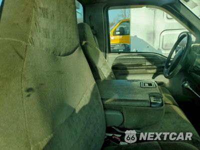 Zdjęcie 11 z 15 samochodu: 2000 FORD F450 SUPER DUTY VIN:1FDXF46S1YEC54498 - miniatura