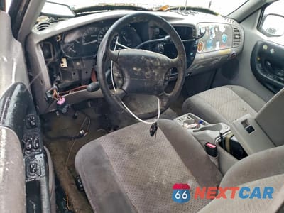 Zdjęcie 8 z 12 samochodu: 1998 MAZDA B4000 CAB PLUS VIN:4F4ZR17X5WTM15836 - miniatura