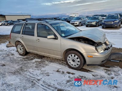 Czwarte zdjęcie samochodu z boku: 2004 VOLKSWAGEN JETTA GL TDI VIN:WVWRR61J94W176815 - miniatura