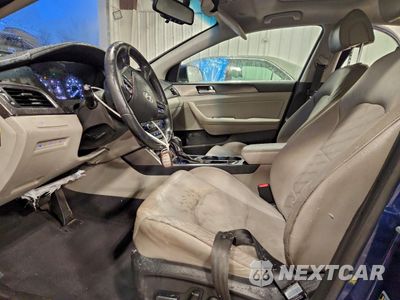 Zdjęcie 7 z 15 samochodu: 2017 HYUNDAI SONATA SPORT VIN:5NPE34AF4HH560237 - miniatura