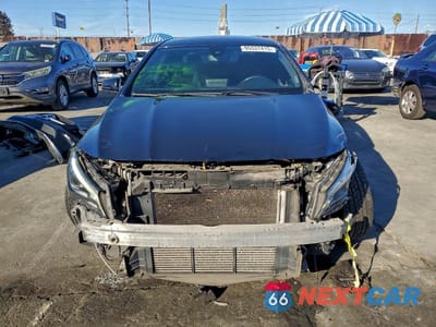 Piąte zdjęcie samochodu w środku: 2019 MERCEDES-BENZ CLA 250 VIN:WDDSJ4EB4KN772245 - miniatura