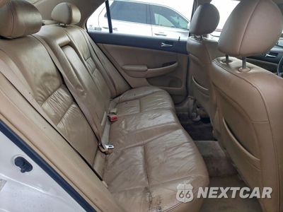 Zdjęcie 10 z 13 samochodu: 2006 HONDA ACCORD EX VIN:1HGCM56896A016942 - miniatura