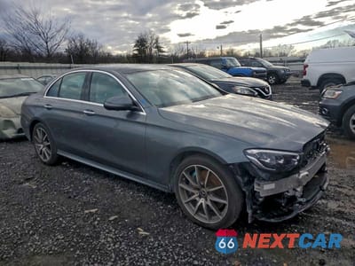 Czwarte zdjęcie samochodu z boku: 2023 MERCEDES-BENZ E 350 4MATIC VIN:W1KZF8EB1PB184741 - miniatura