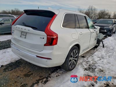 Trzecie zdjęcie samochodu z tyłu: 2024 VOLVO XC90 PLUS VIN:YV4062PE9R1208166 - miniatura