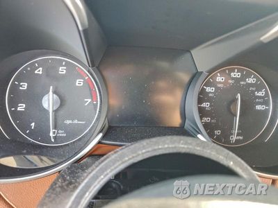 Zdjęcie 9 z 12 samochodu: 2019 ALFA ROMEO GIULIA VIN:ZARFAMANXK7599319 - miniatura