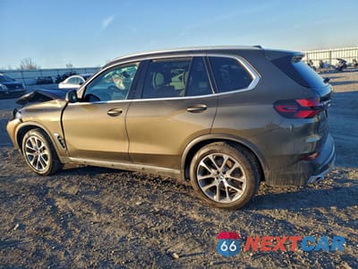 Drugie zdjęcie samochodu z przodu: 2025 BMW X5 XDRIVE40I VIN:5UX23EU05S9W72060 - miniatura