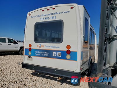 Trzecie zdjęcie samochodu z tyłu: 2011 FORD ECONOLINE E350 SUPER DUTY CUTAWAY VAN VIN:1FDEE3FS3BDB12297 - miniatura