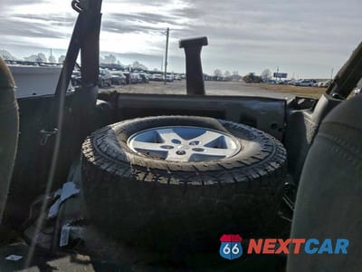 Zdjęcie 10 z 14 samochodu: 2017 JEEP WRANGLER UNLIMITED SPORT VIN:1C4BJWDG4HL751581 - miniatura